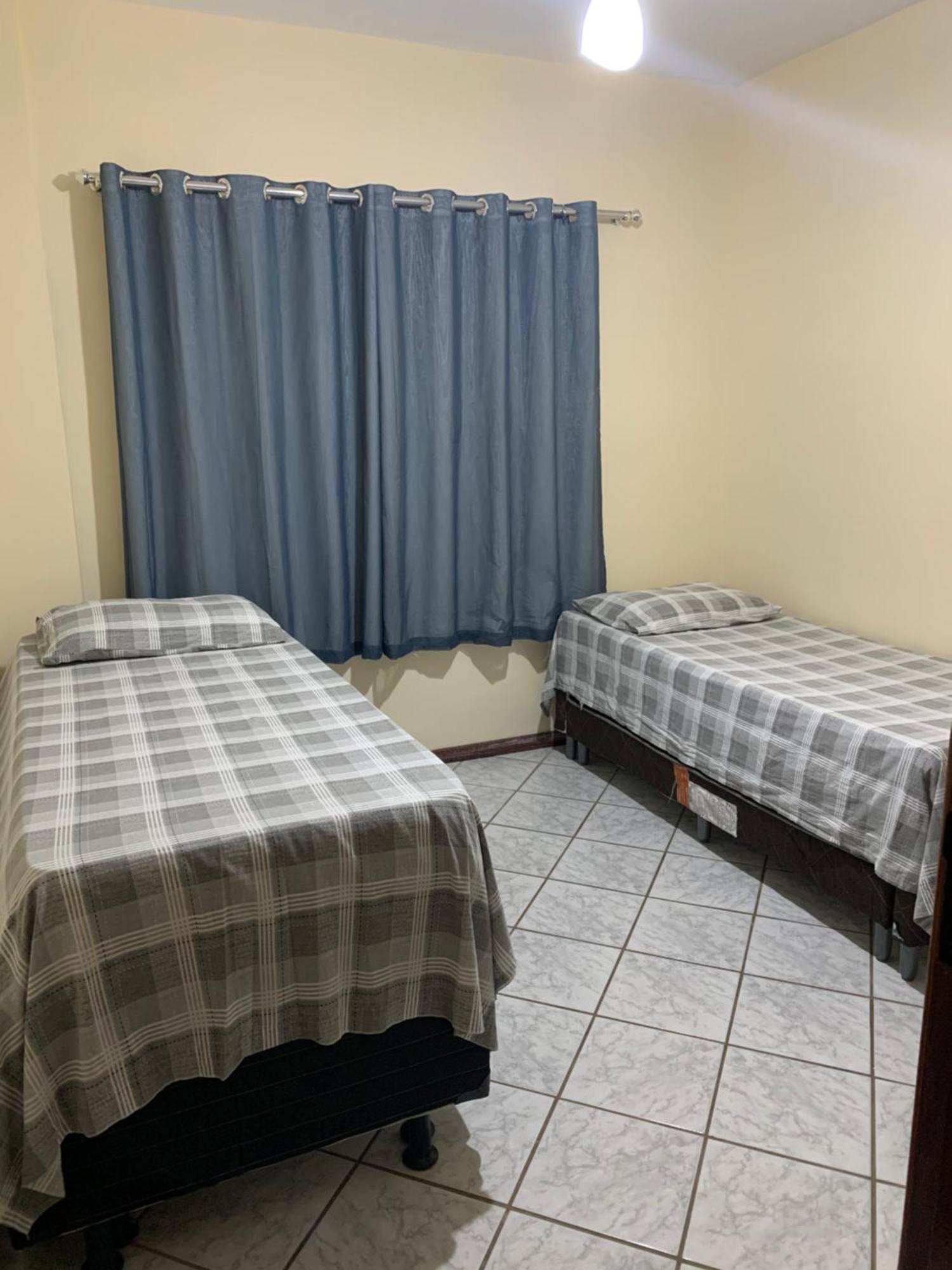 Solar De Bruna - Apartamento Com 2 Qts - 1 Suite - Garagem Coberta - Wi-Fi - Netflix - Acomoda 6 Pessoas A 70 Metros Da Praia Guarapari Exterior foto